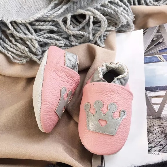 Pink Slip on baby shoe - Picture 4 of 8